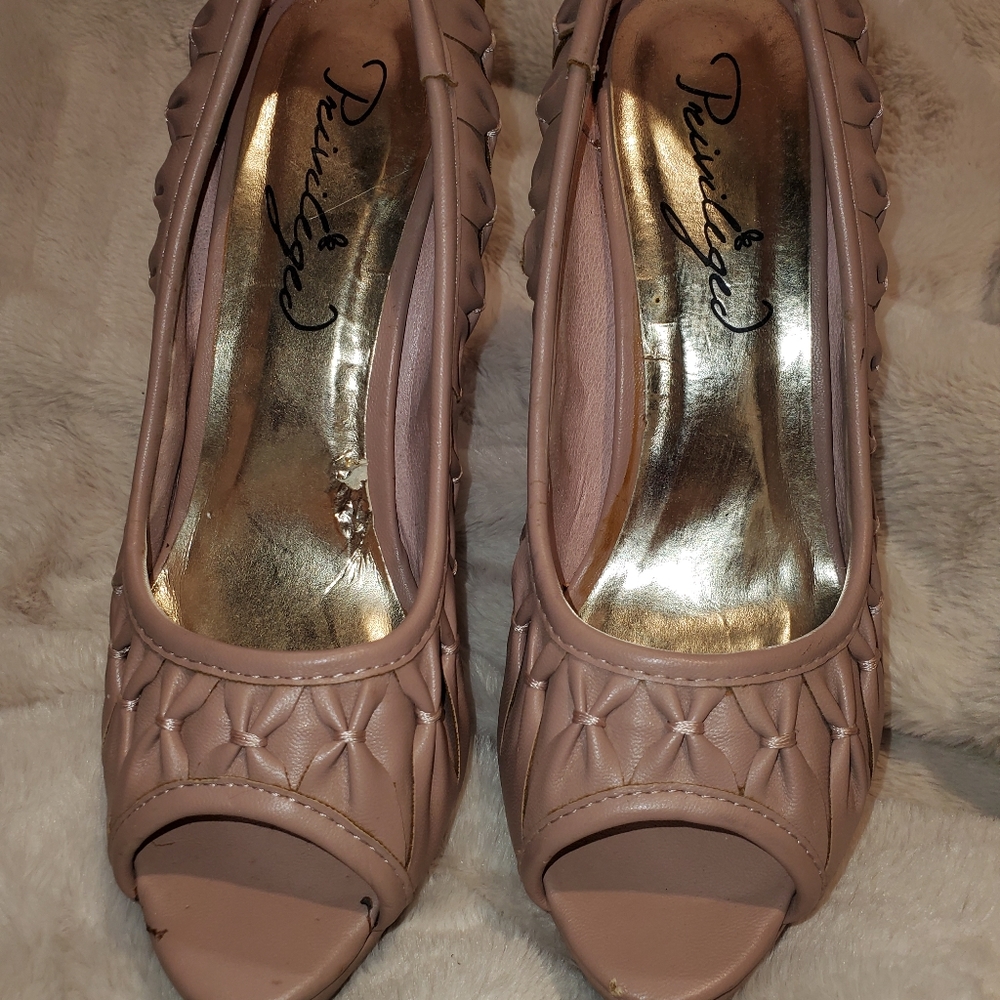 Just Fab Privileged Shoe